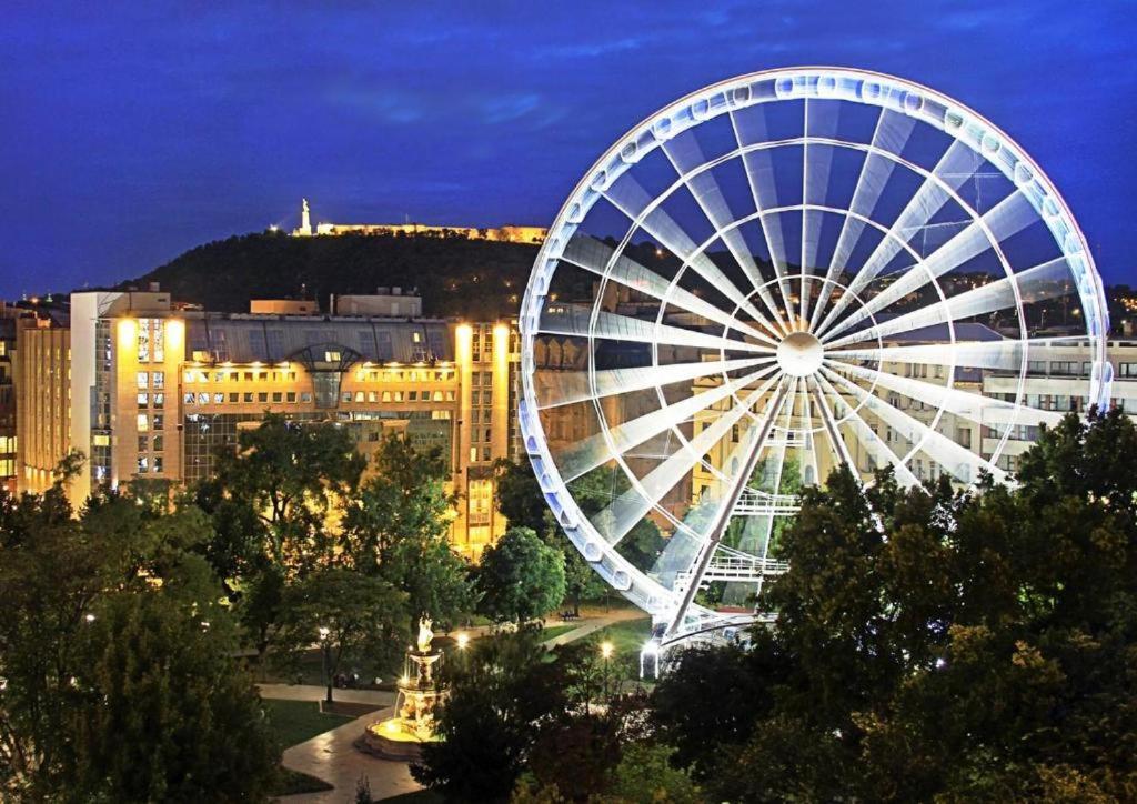 Budapest Central Port Apartment ภายนอก รูปภาพ